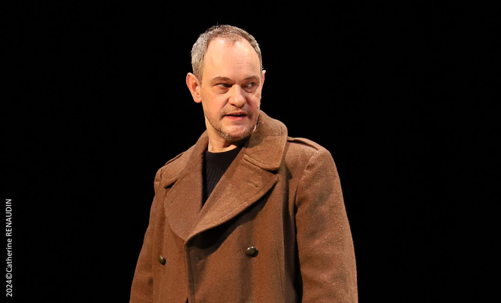 Olivier Chancelier est creon - adaptation théâtre mythe d'Antigone