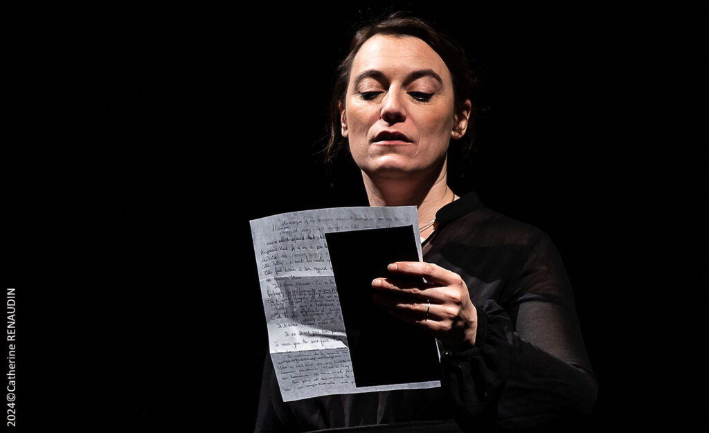 Photo Mélusine Fradet est Ismène - Adaptation théâtre mythe d'antigone